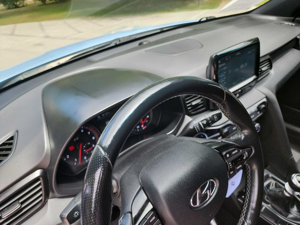 Used 2020 Hyundai Veloster N w/ Performance Package FWD image 19
