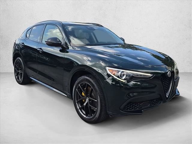 Used 2020 Alfa Romeo Stelvio Ti AWD/4WD image 3