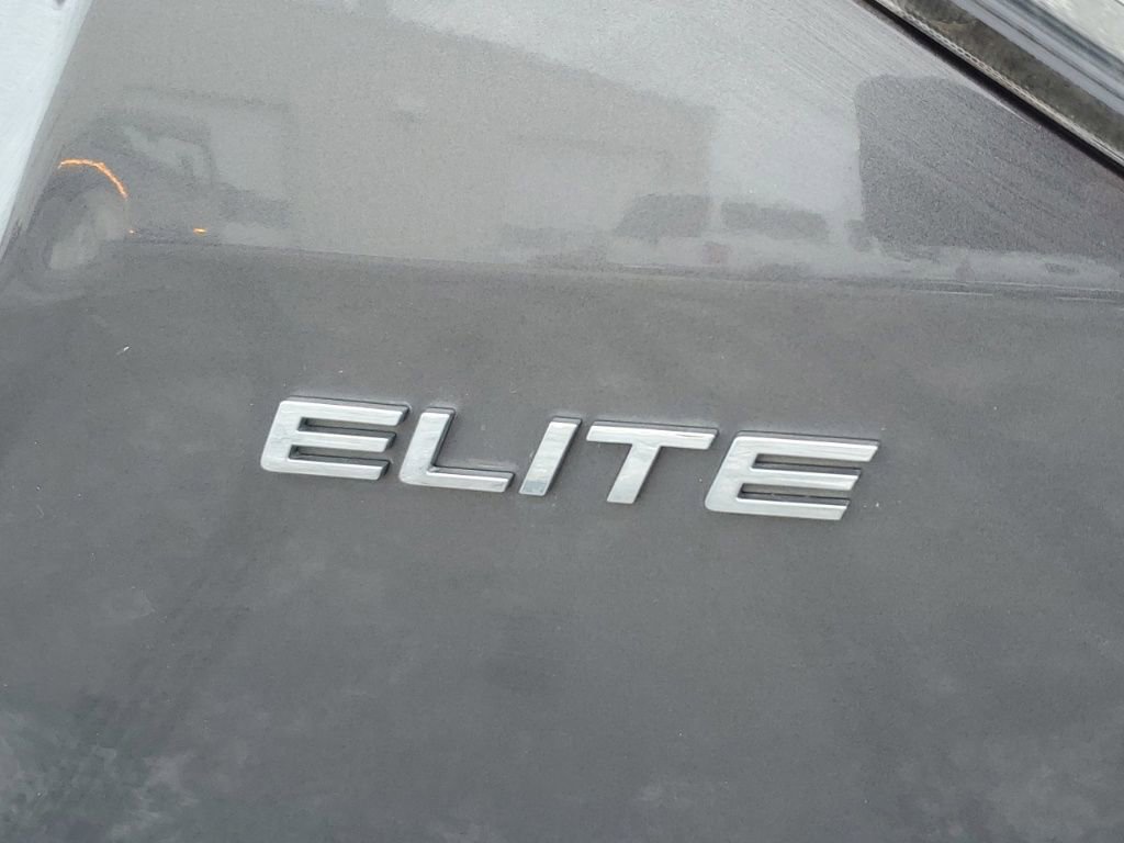 Used 2016 Honda Odyssey Touring Elite image 10