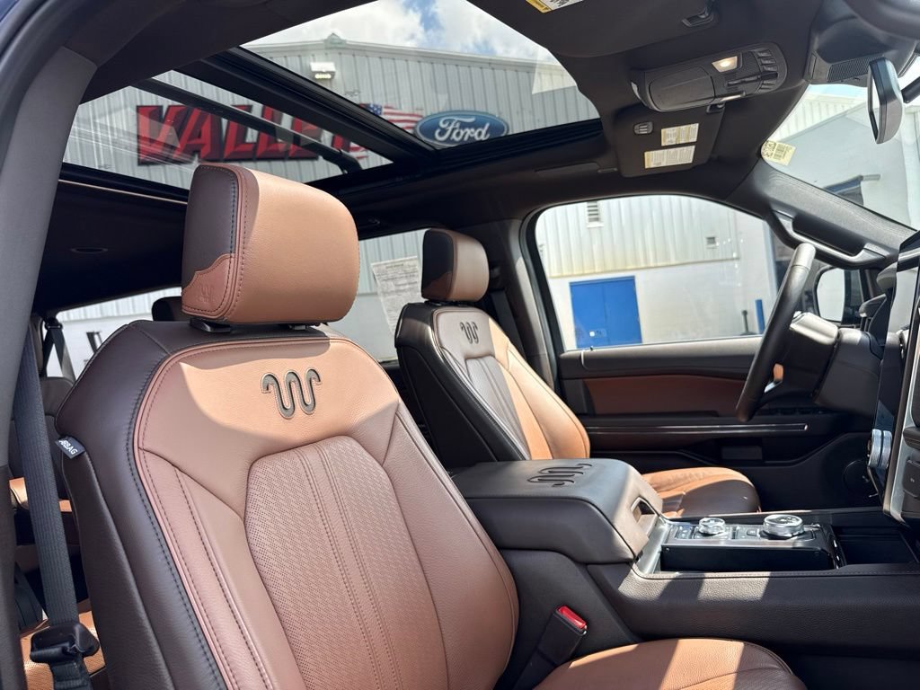 Used 2024 Ford Expedition Max King Ranch AWD/4WD image 31