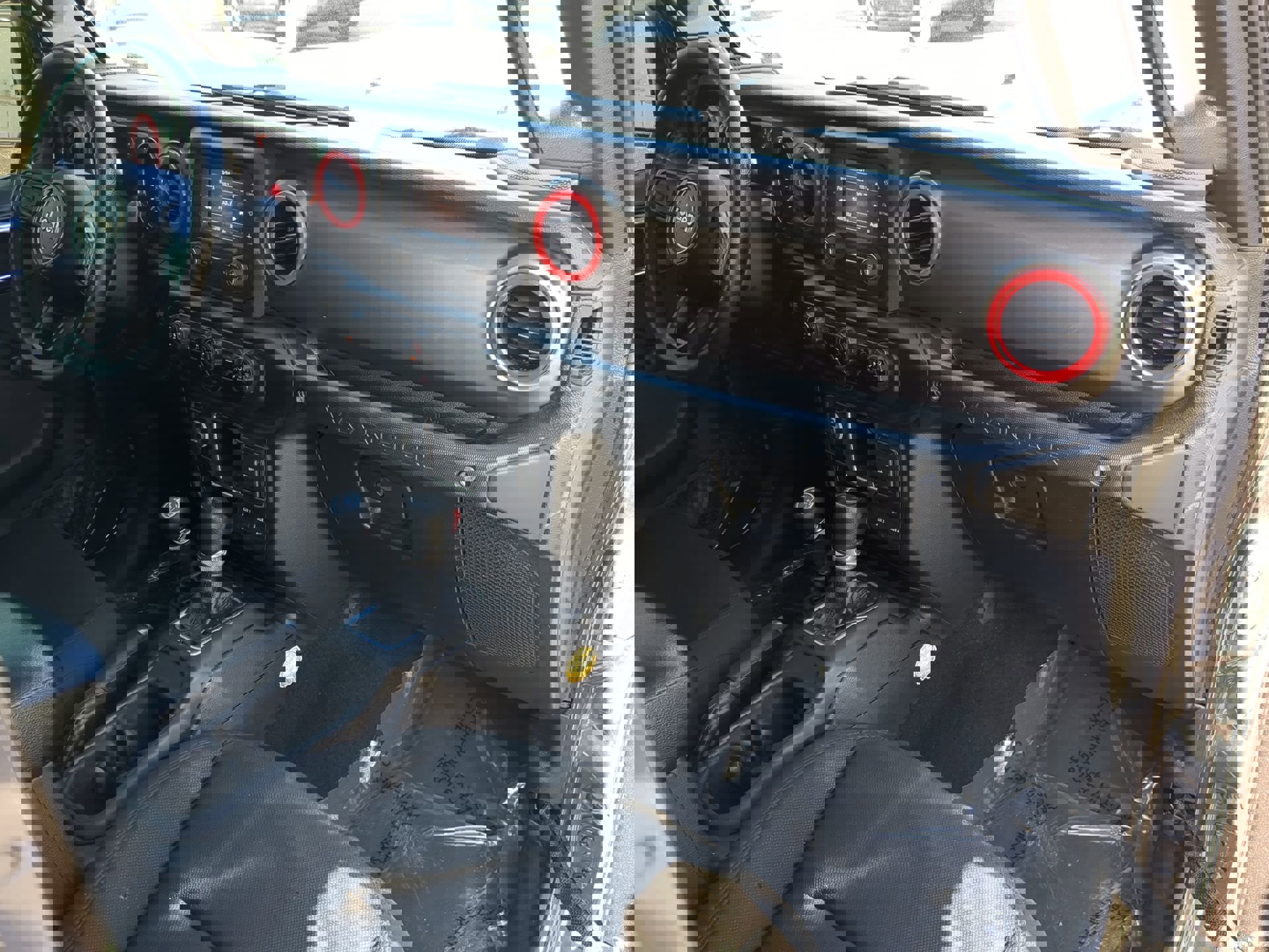 Used 2021 Jeep Wrangler Unlimited Sport image 13