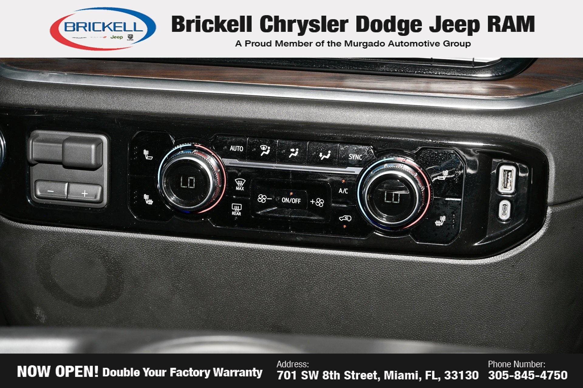 Used 2026 GMC Sierra 1500 SLT AWD/4WD image 24