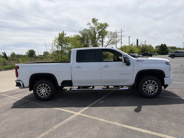 New 2026 Chevrolet Silverado 2500 LT w/ Z71 Chrome Sport Edition AWD/4WD image 4