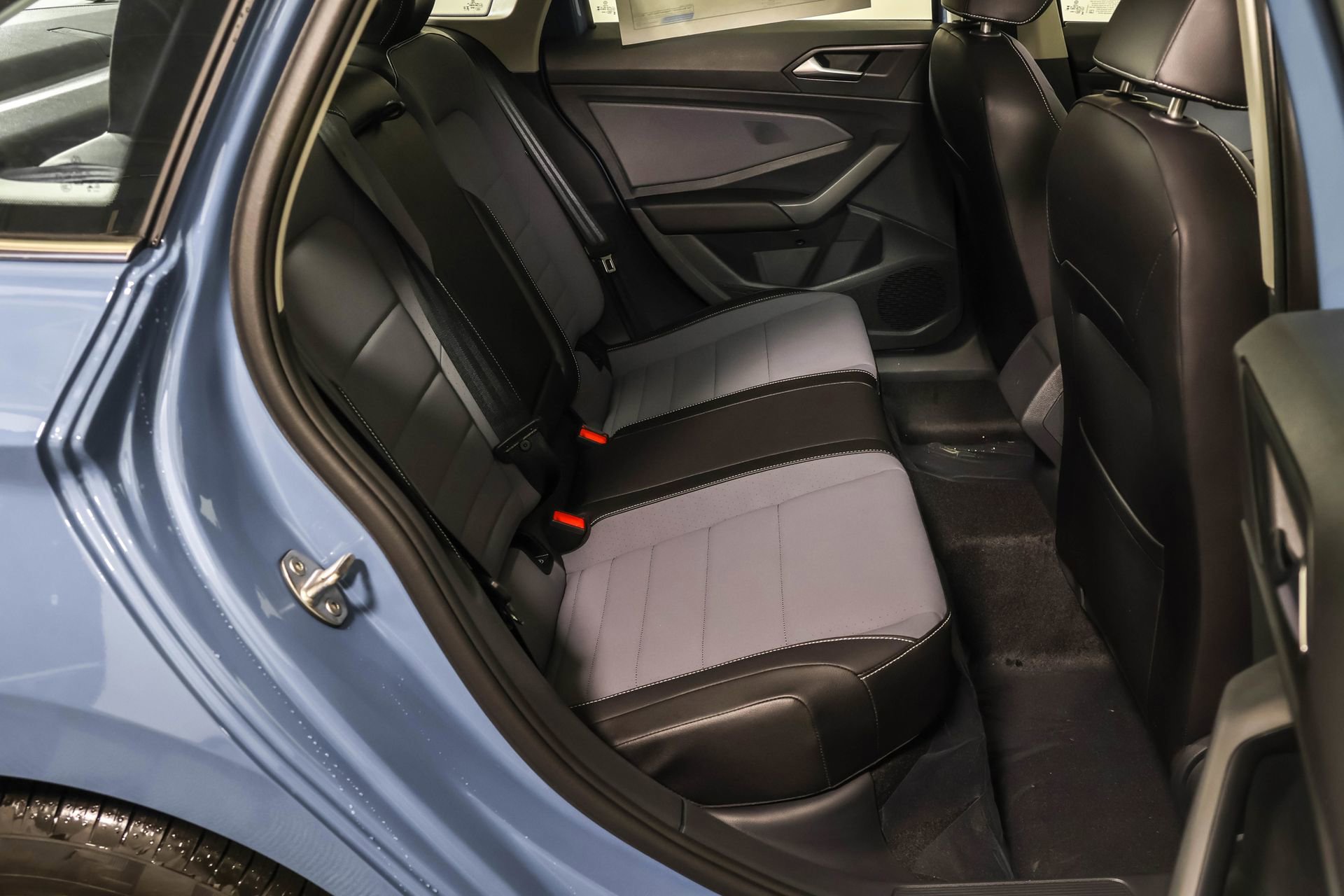 New 2026 Volkswagen Jetta SE FWD image 38