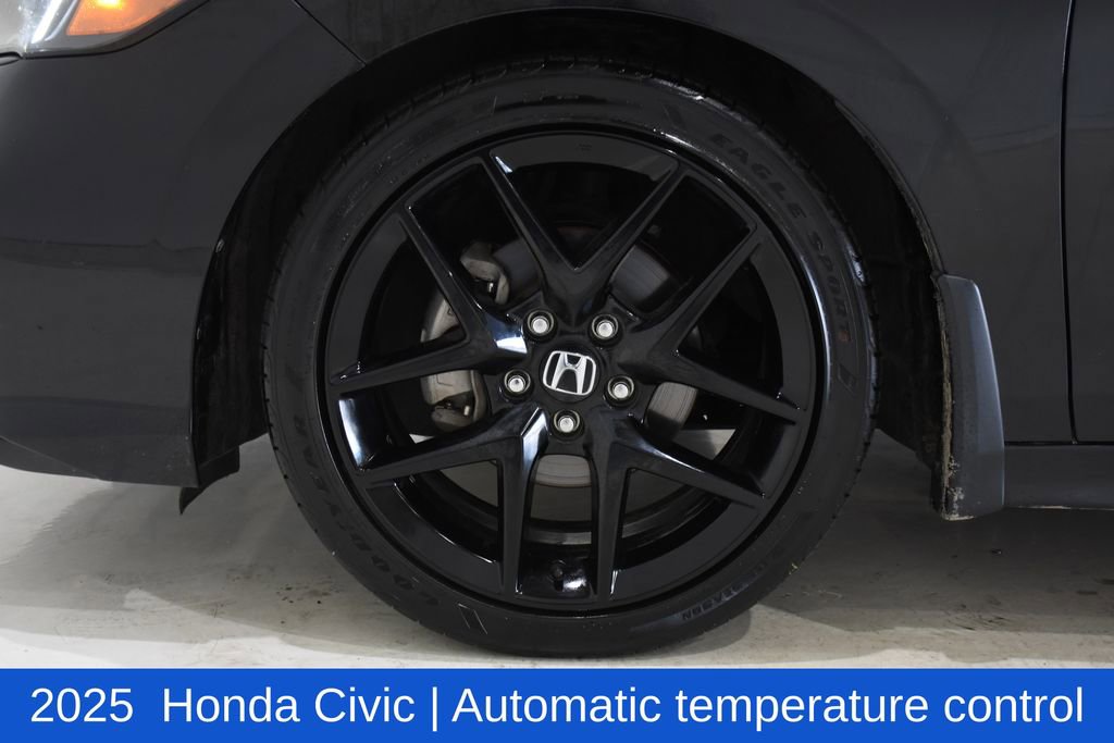 Used 2025 Honda Civic Sport image 6