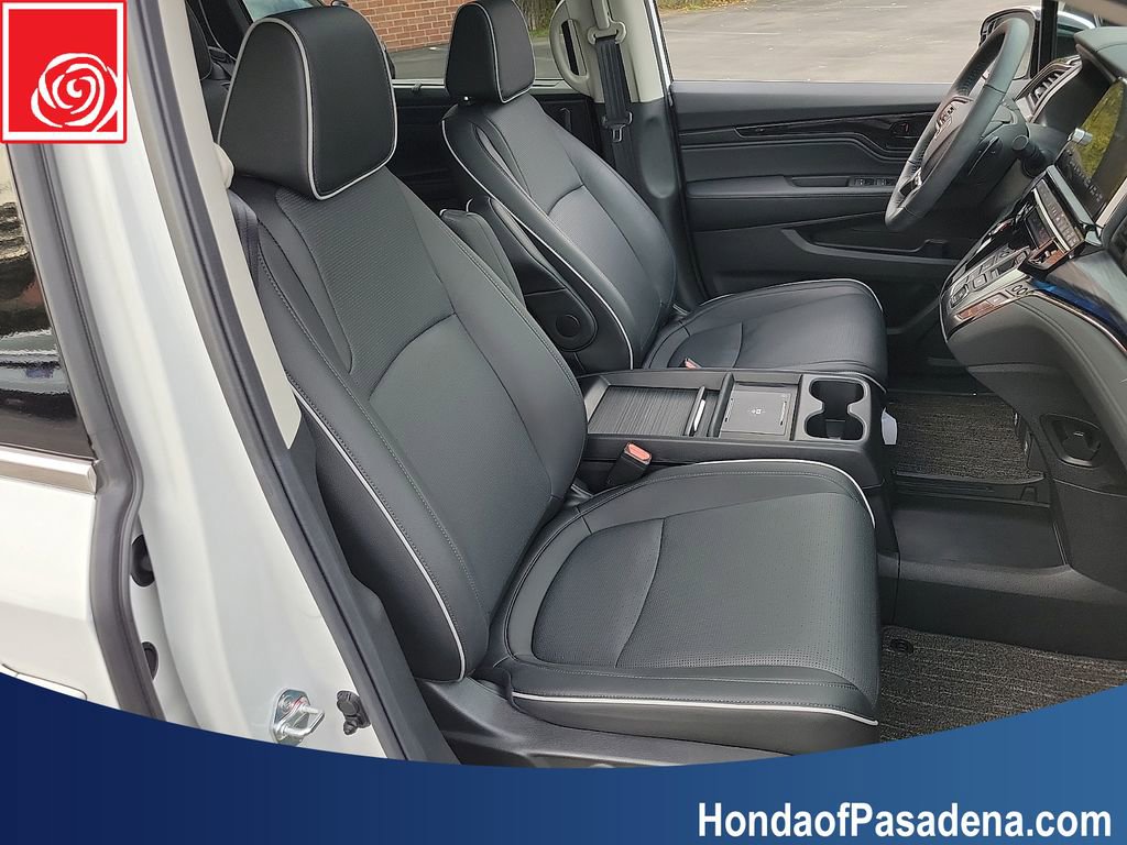 Certified 2026 Honda Odyssey Elite image 26