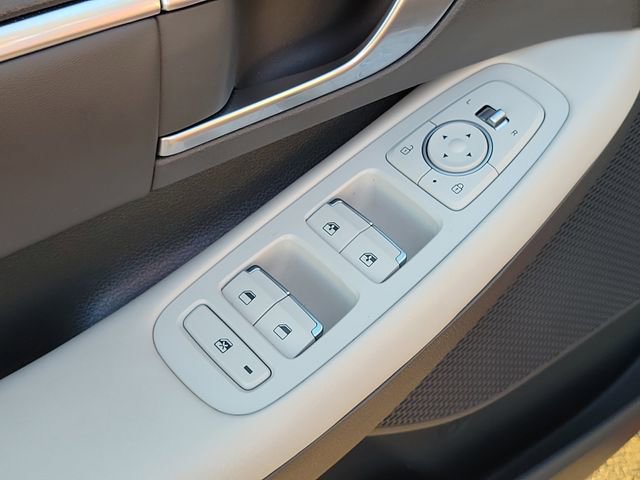 Used 2023 Hyundai Sonata SEL image 14