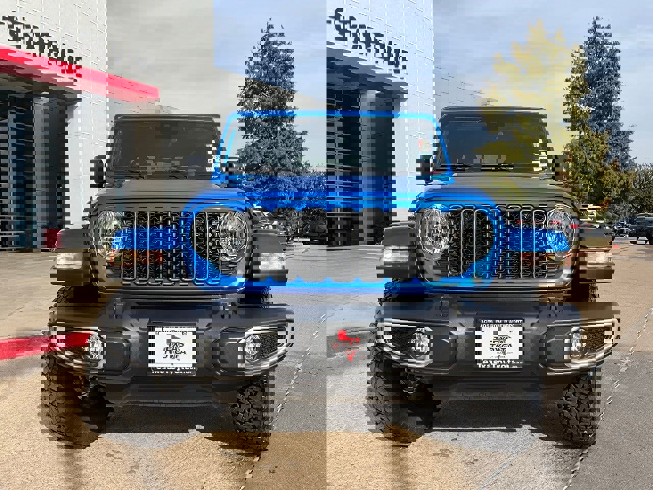 Used 2025 Jeep Gladiator Sport image 4