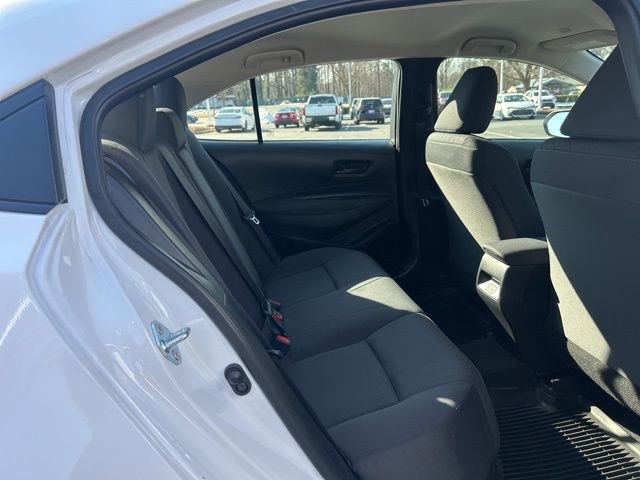 Used 2025 Toyota Corolla LE image 16