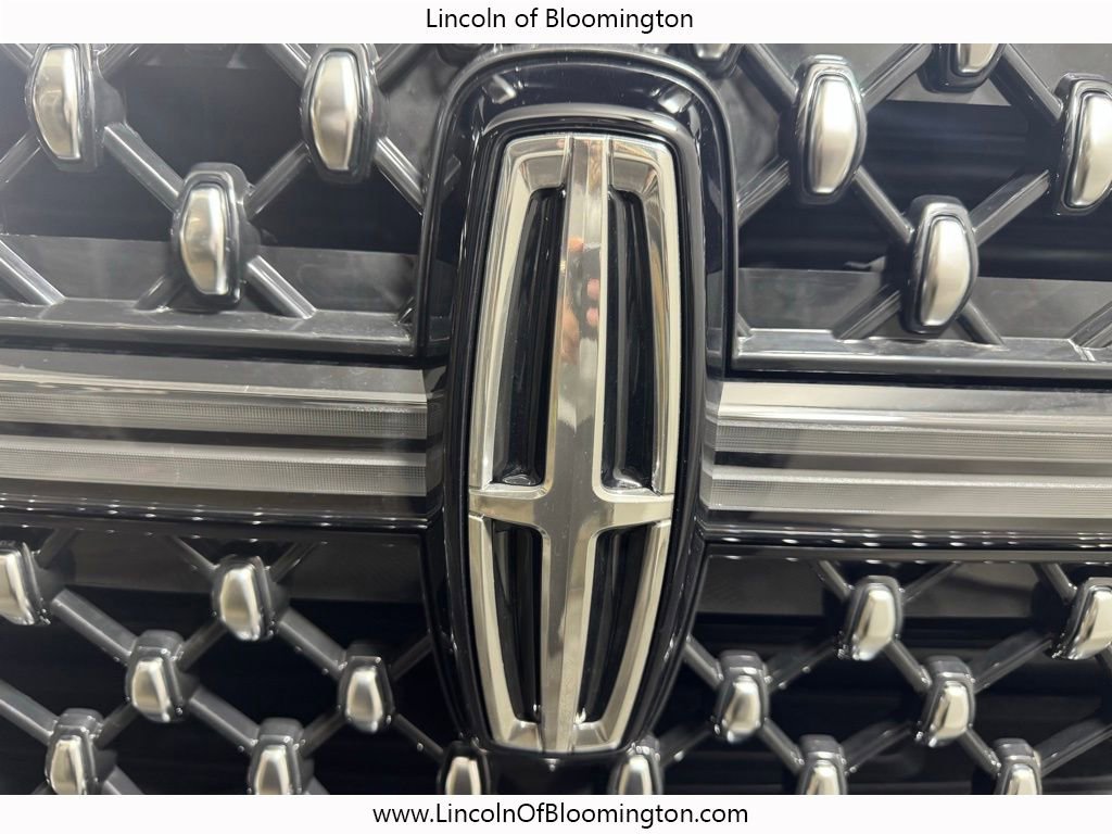 New 2026 Lincoln Navigator L Black Label AWD/4WD image 12