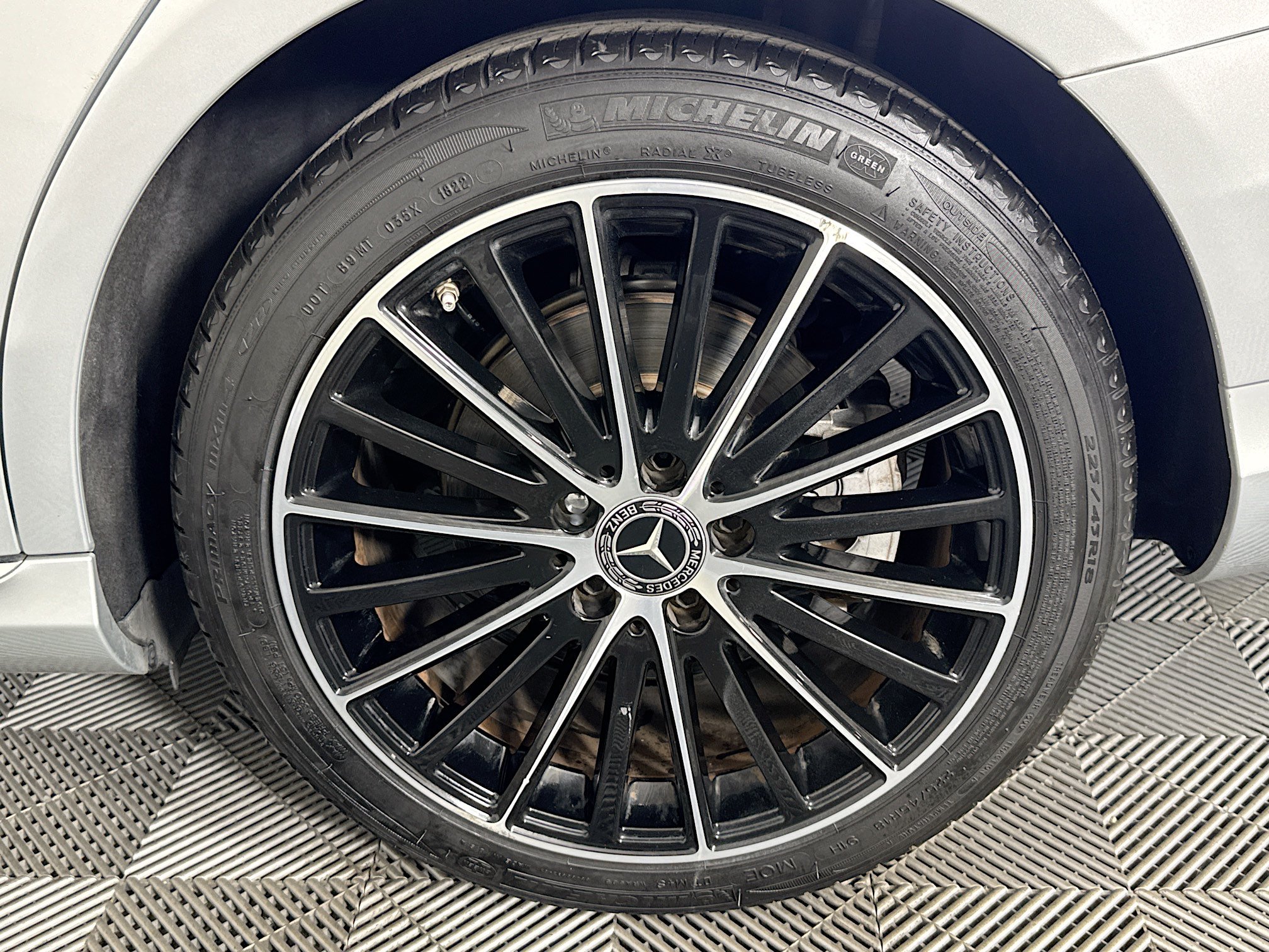Used 2019 Mercedes-Benz C 300 Sedan w/ Premium Package image 34