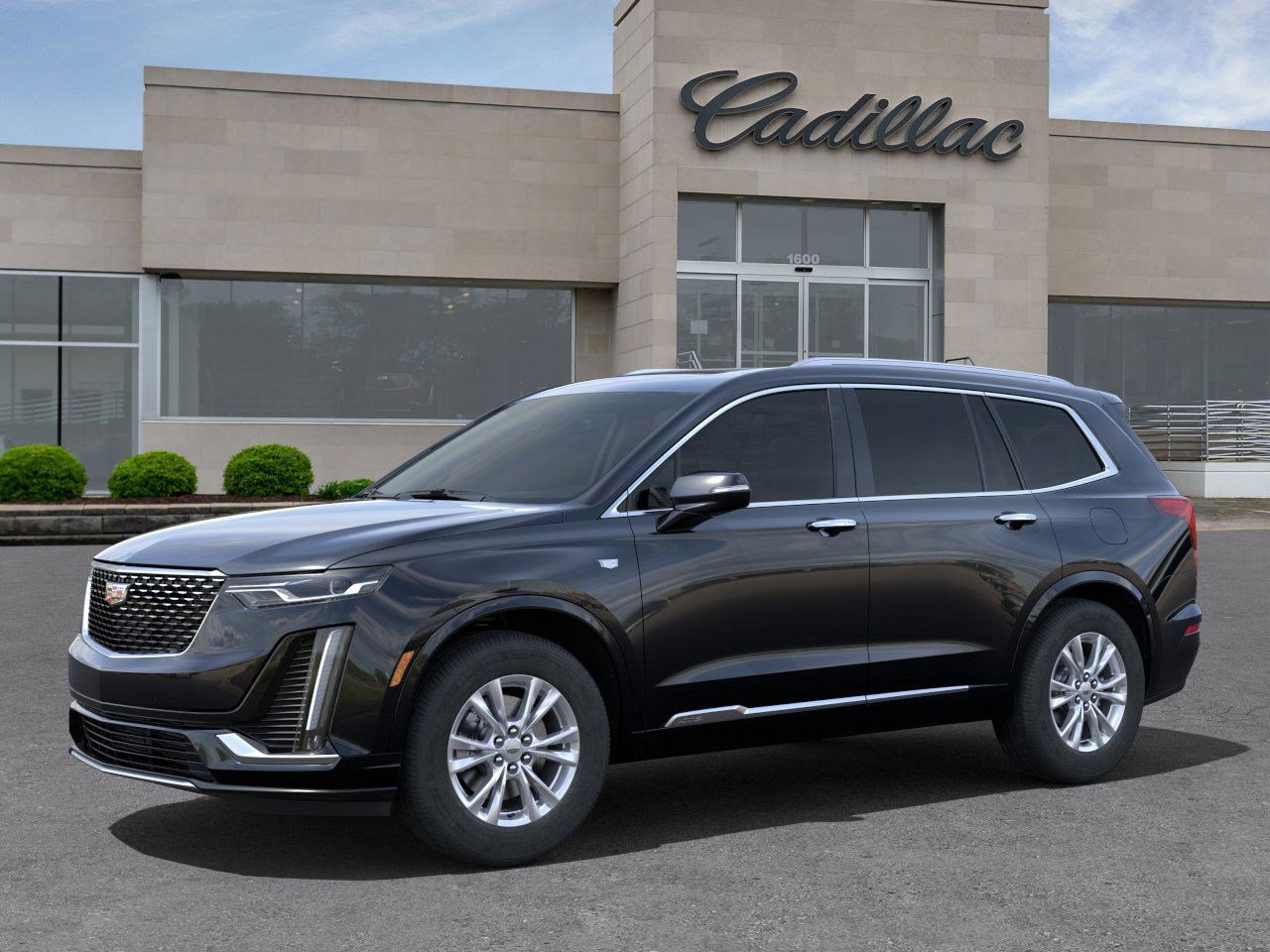 New 2025 Cadillac XT6 Luxury image 2