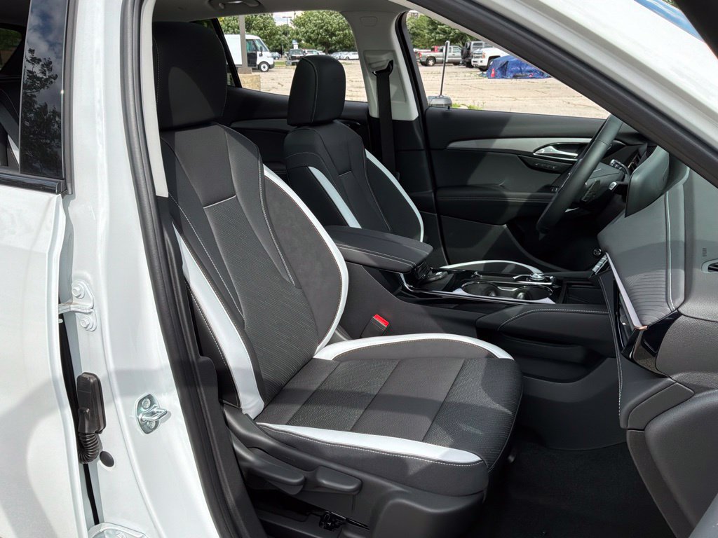 New 2026 Buick Envision Sport Touring AWD/4WD image 38