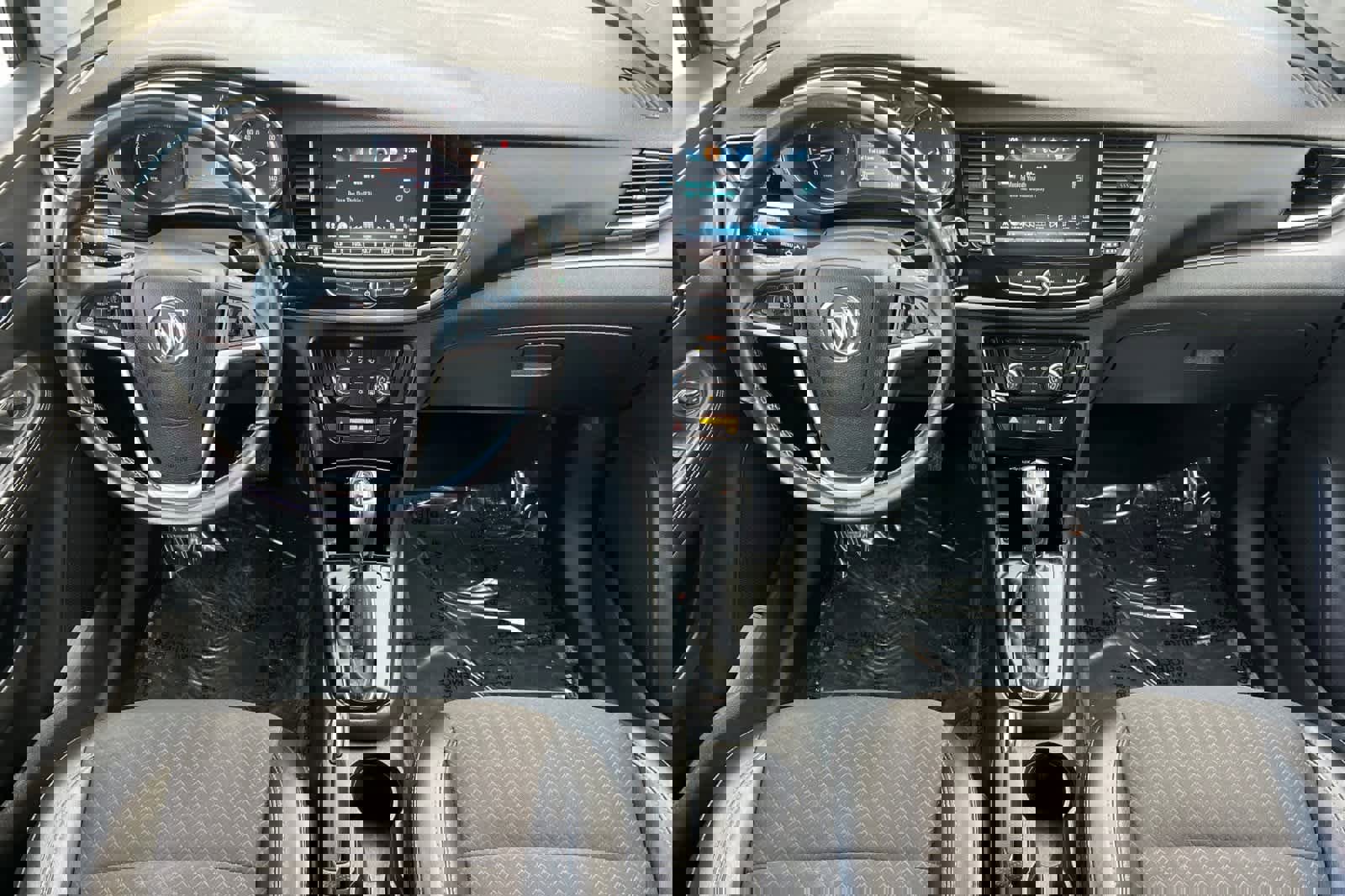 Used 2019 Buick Encore Preferred image 4