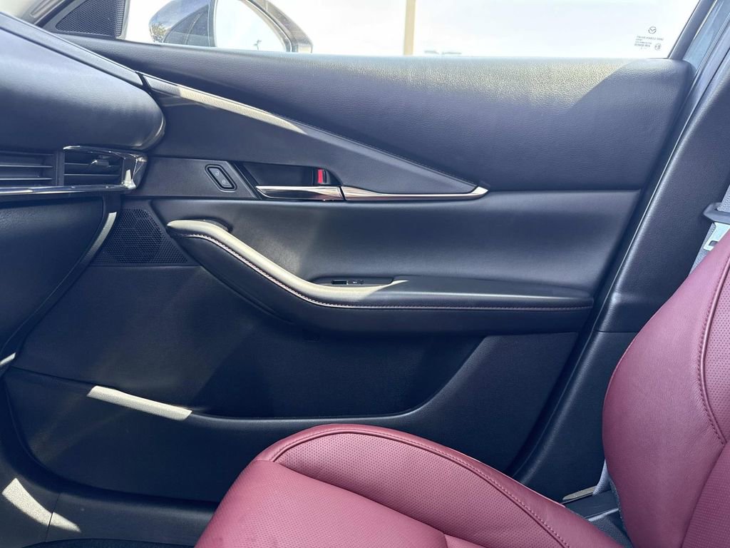 Certified 2023 MAZDA CX-30 AWD 2.5 S w/ Preferred Package image 32