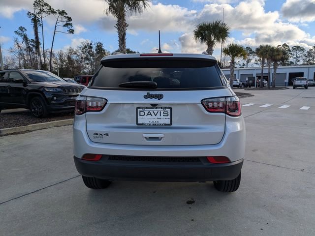 New 2026 Jeep Compass Latitude AWD/4WD image 4