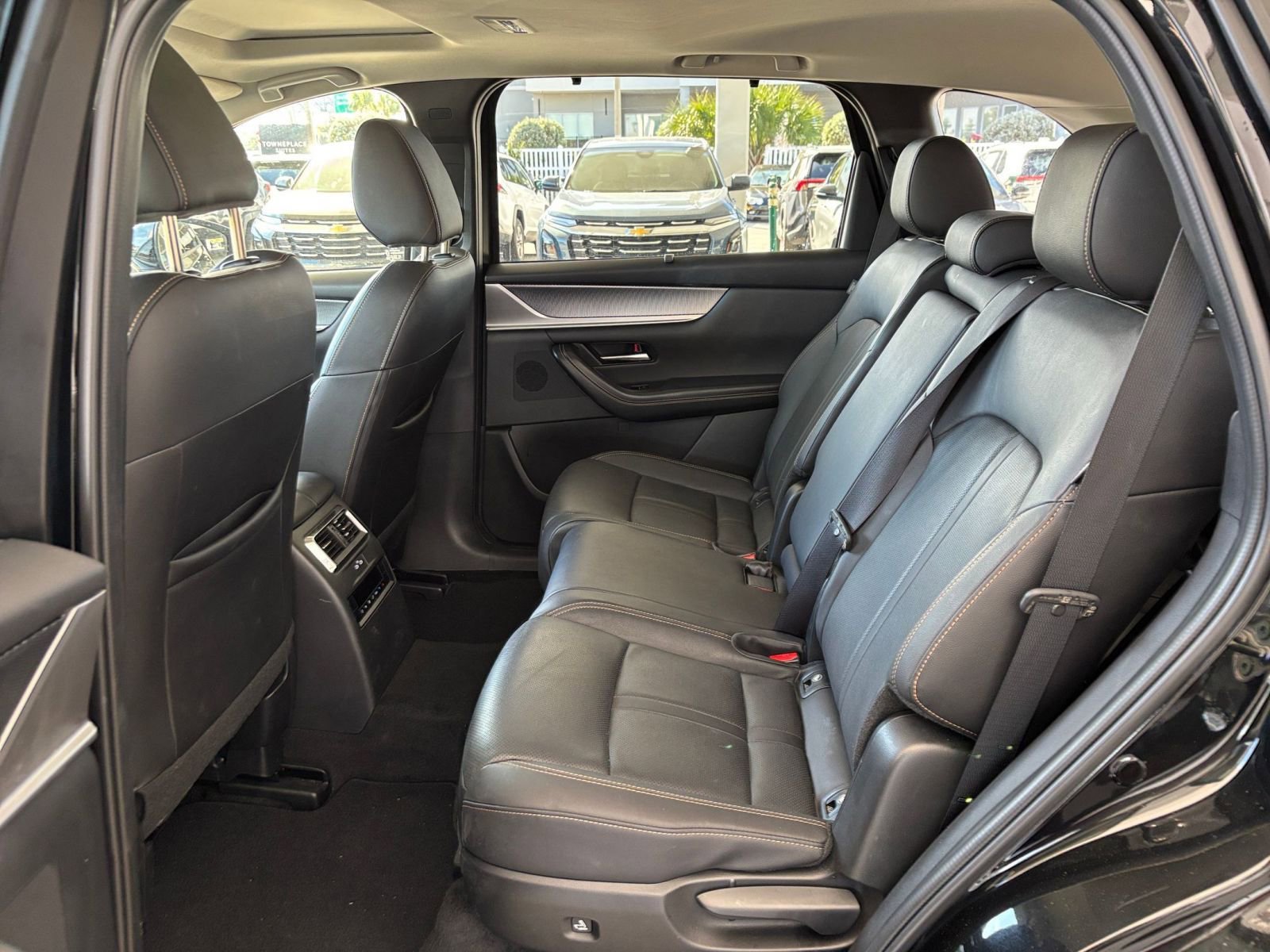 Used 2025 MAZDA CX-90 3.3 Turbo w/ Preferred Package AWD/4WD image 25