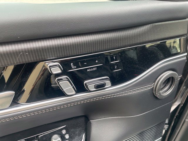 Used 2024 Jeep Grand Wagoneer L Series II w/ Quick Order Packagew 28T AWD/4WD image 13