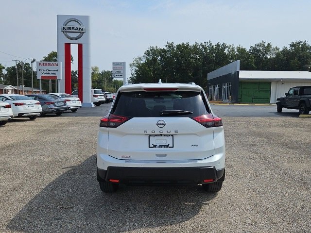 New 2026 Nissan Rogue SV image 8
