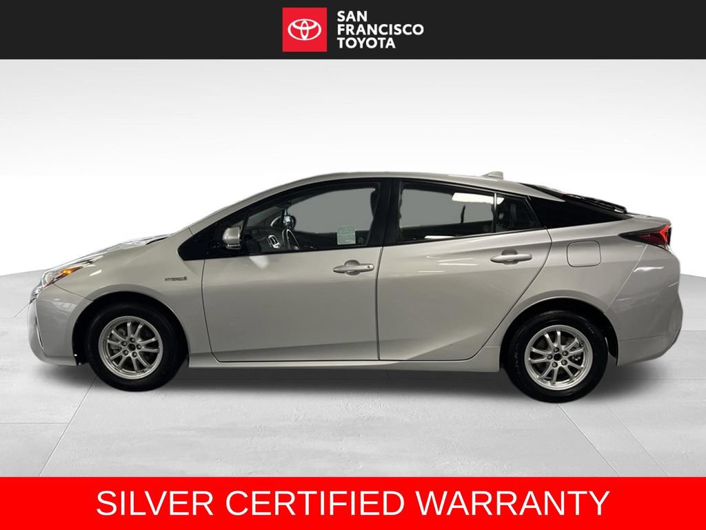 Certified 2016 Toyota Prius Four w/ Advanced Technology Package FWD image 2