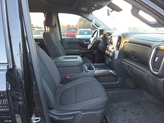 Used 2020 GMC Sierra 1500 Elevation w/ Elevation Value Package image 12