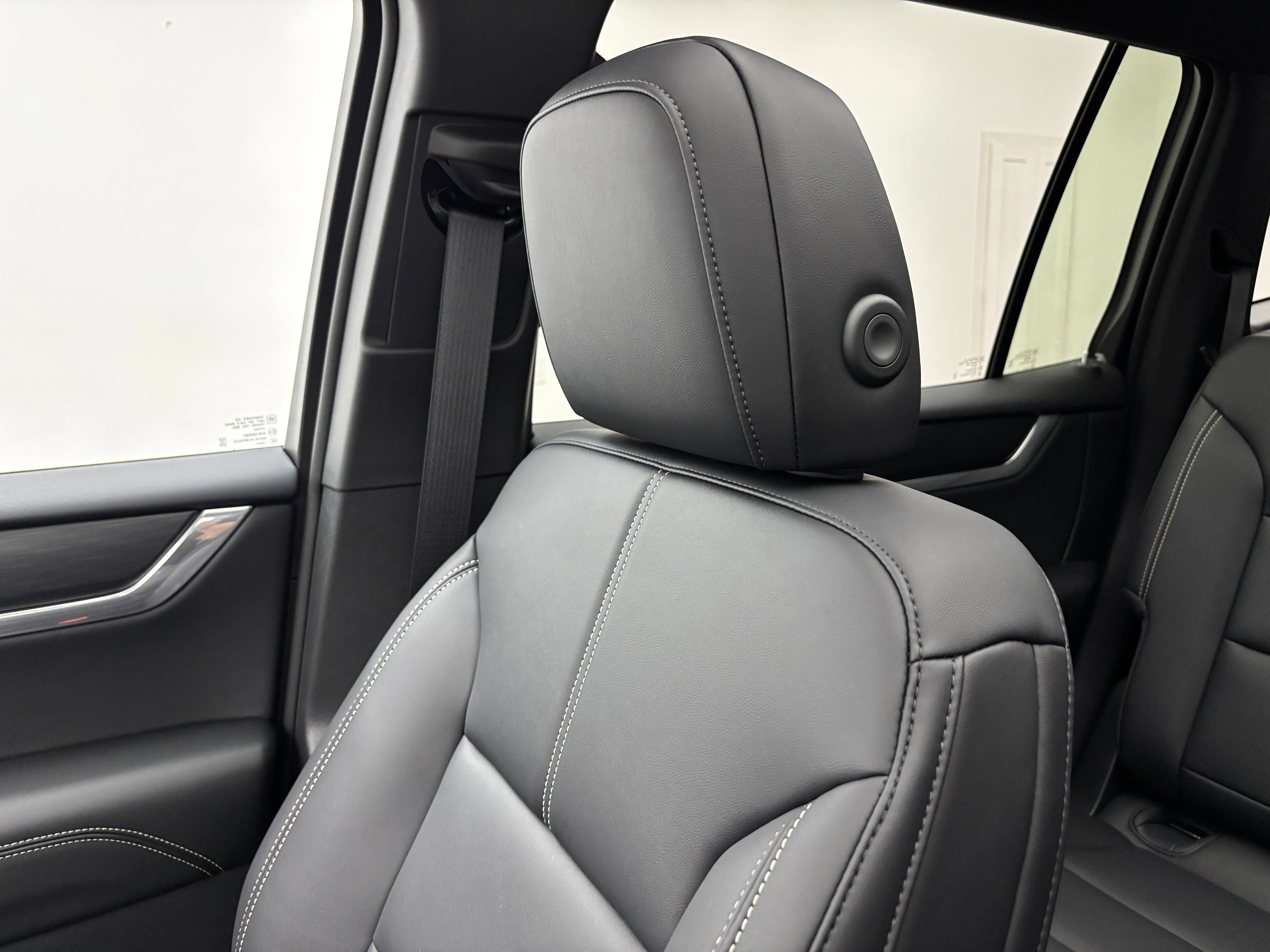 New 2026 GMC Acadia Elevation w/ Black Edition FWD image 46