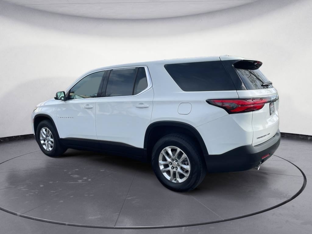 Used 2023 Chevrolet Traverse LS w/ Safety Package AWD/4WD image 4