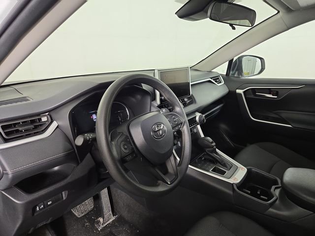 Used 2025 Toyota RAV4 XLE image 14