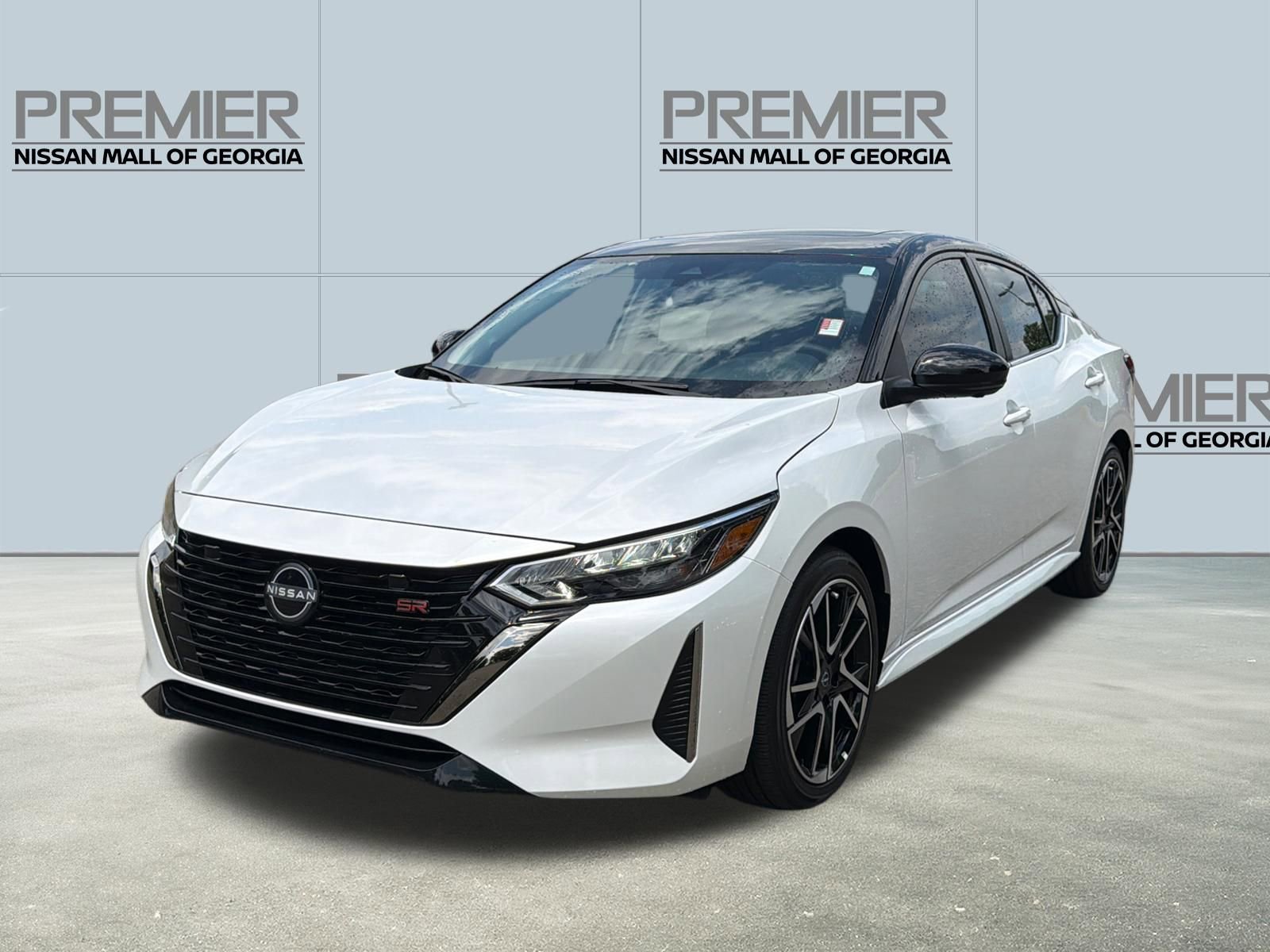 Certified 2025 Nissan Sentra SR w/ SR Premium Package FWD image 1