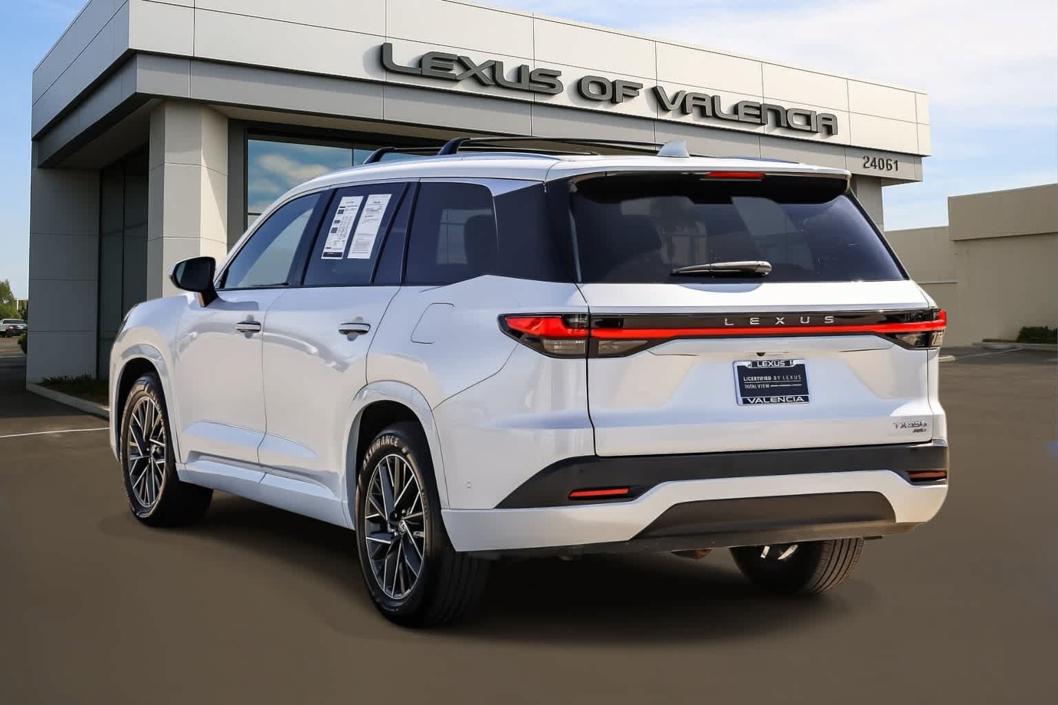 Certified 2025 Lexus TX 350 AWD w/ Technology Package image 2