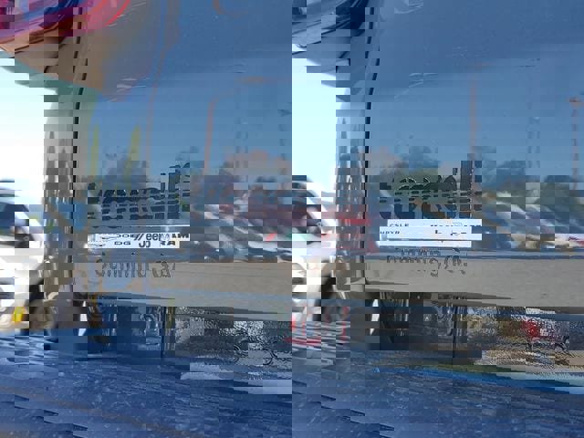 New 2025 Jeep Gladiator Mojave image 9