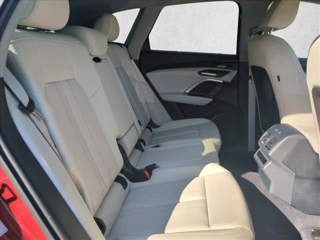 Certified 2025 Audi Q5 Premium Plus w/ Premium Plus image 24