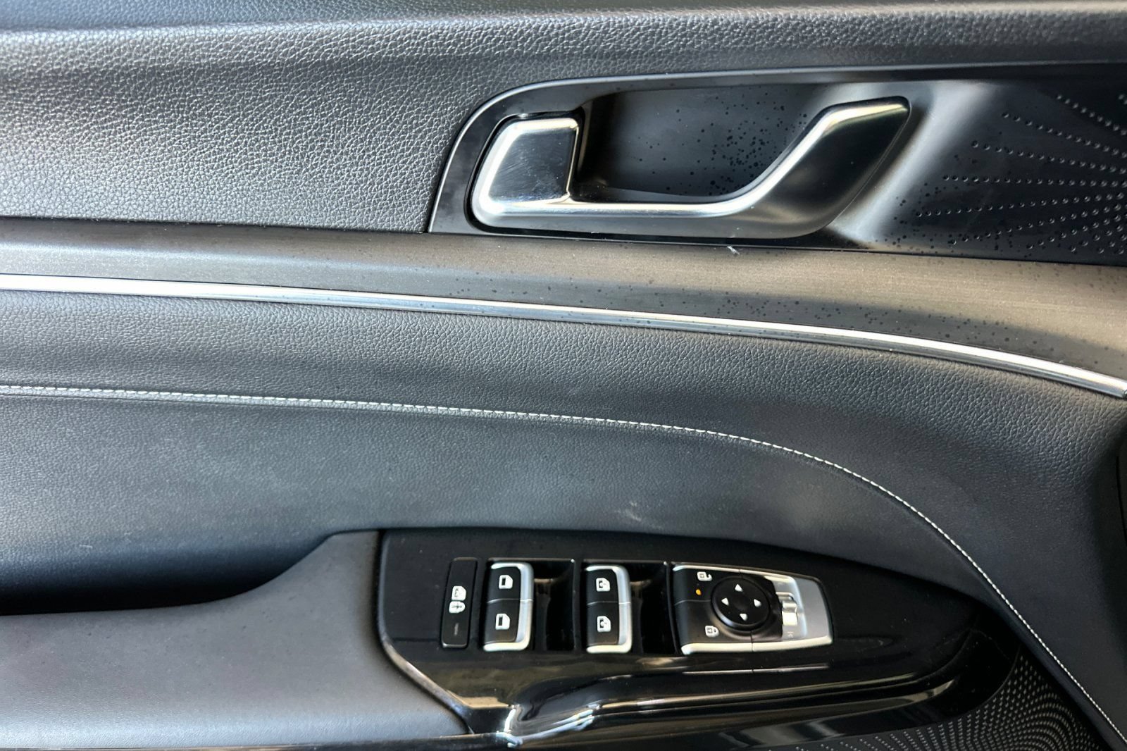 Certified 2025 Kia K5 GT-Line w/ GT-Line Premium Package FWD image 11