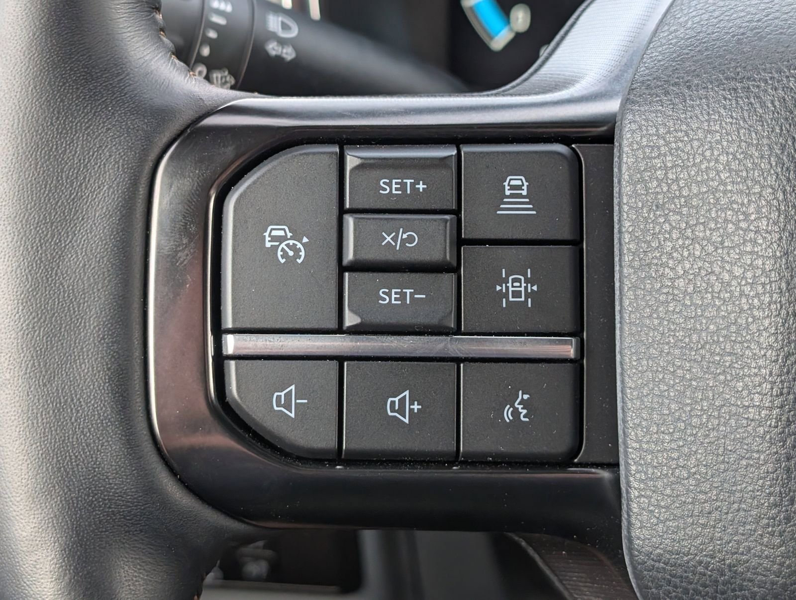 Used 2023 Ford F150 Platinum w/ Equipment Group 701A High AWD/4WD image 26