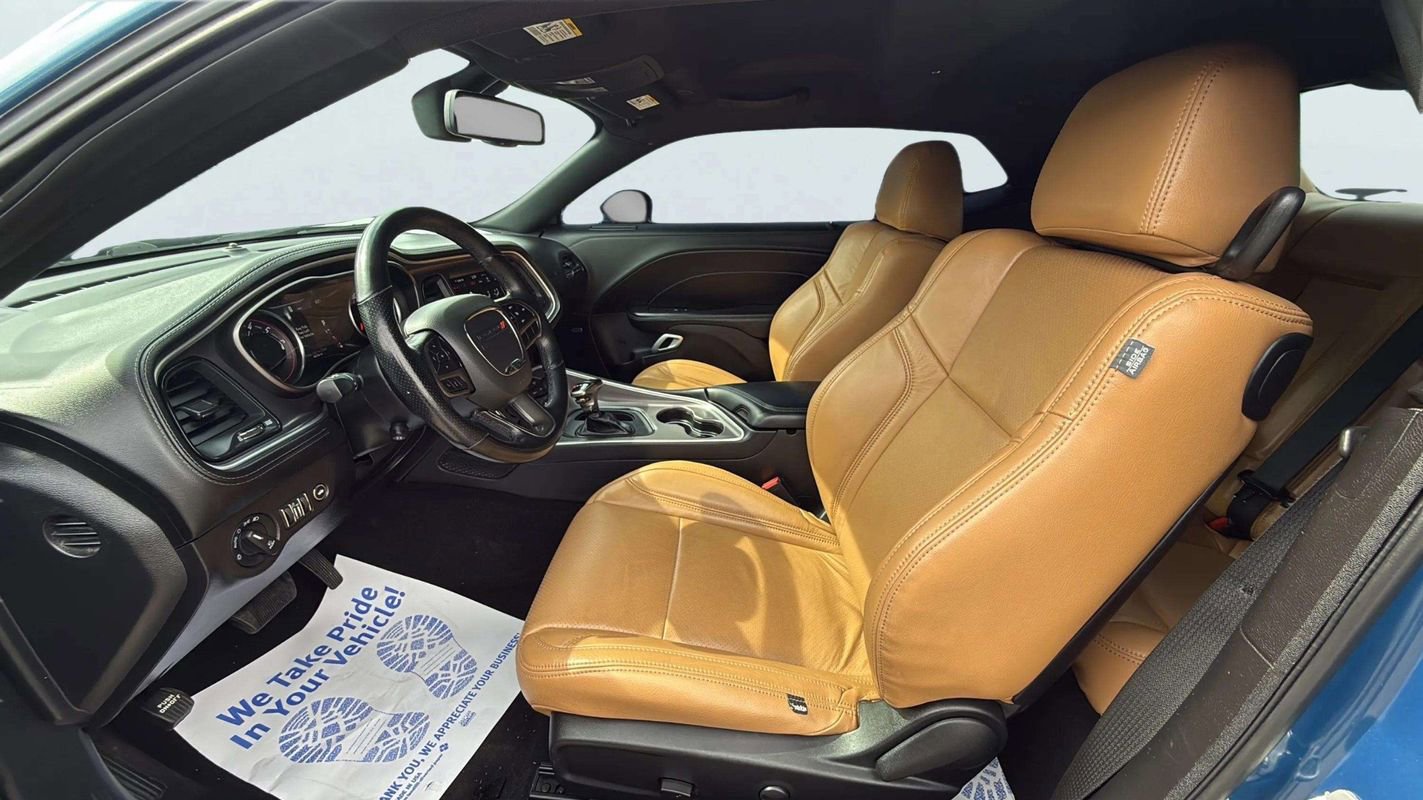 Used 2022 Dodge Challenger GT w/ Plus Package RWD image 13
