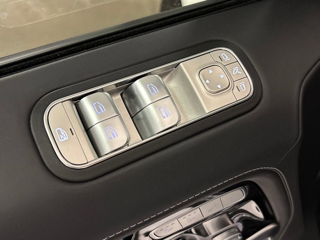 Used 2023 Mercedes-Benz G 63 AMG 4MATIC image 24