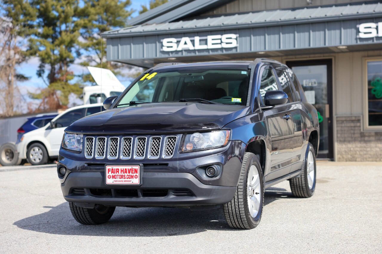 Used 2014 Jeep Compass Latitude w/ Sun/Sound Group image 1