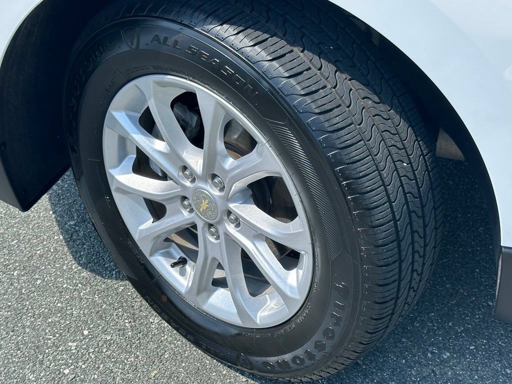 Used 2020 Chevrolet Equinox LT w/ Driver Convenience Package AWD/4WD image 37