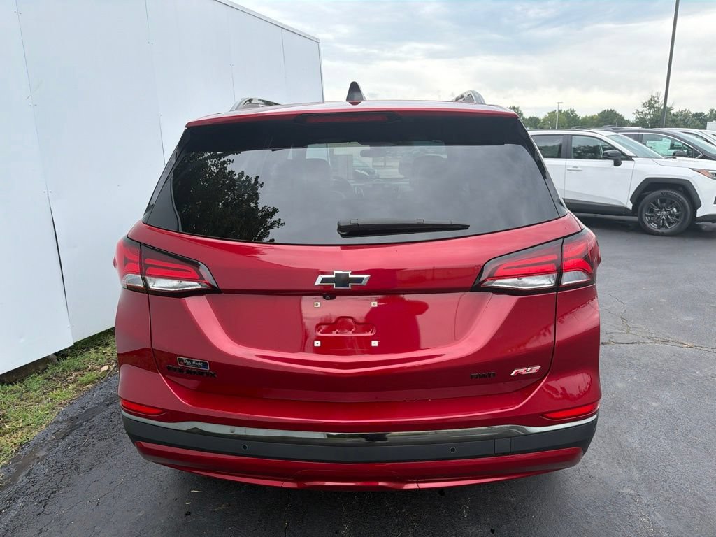 Used 2023 Chevrolet Equinox RS w/ RS Leather Package AWD/4WD image 10