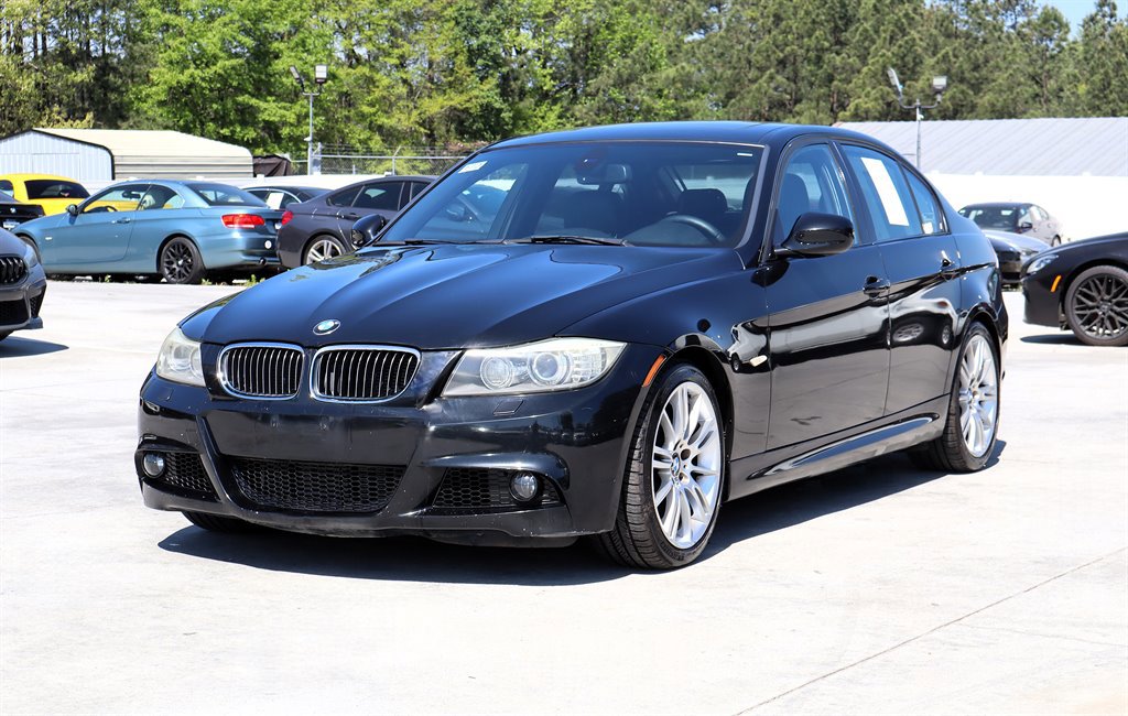 Used 2011 BMW 335i Sedan RWD image 3