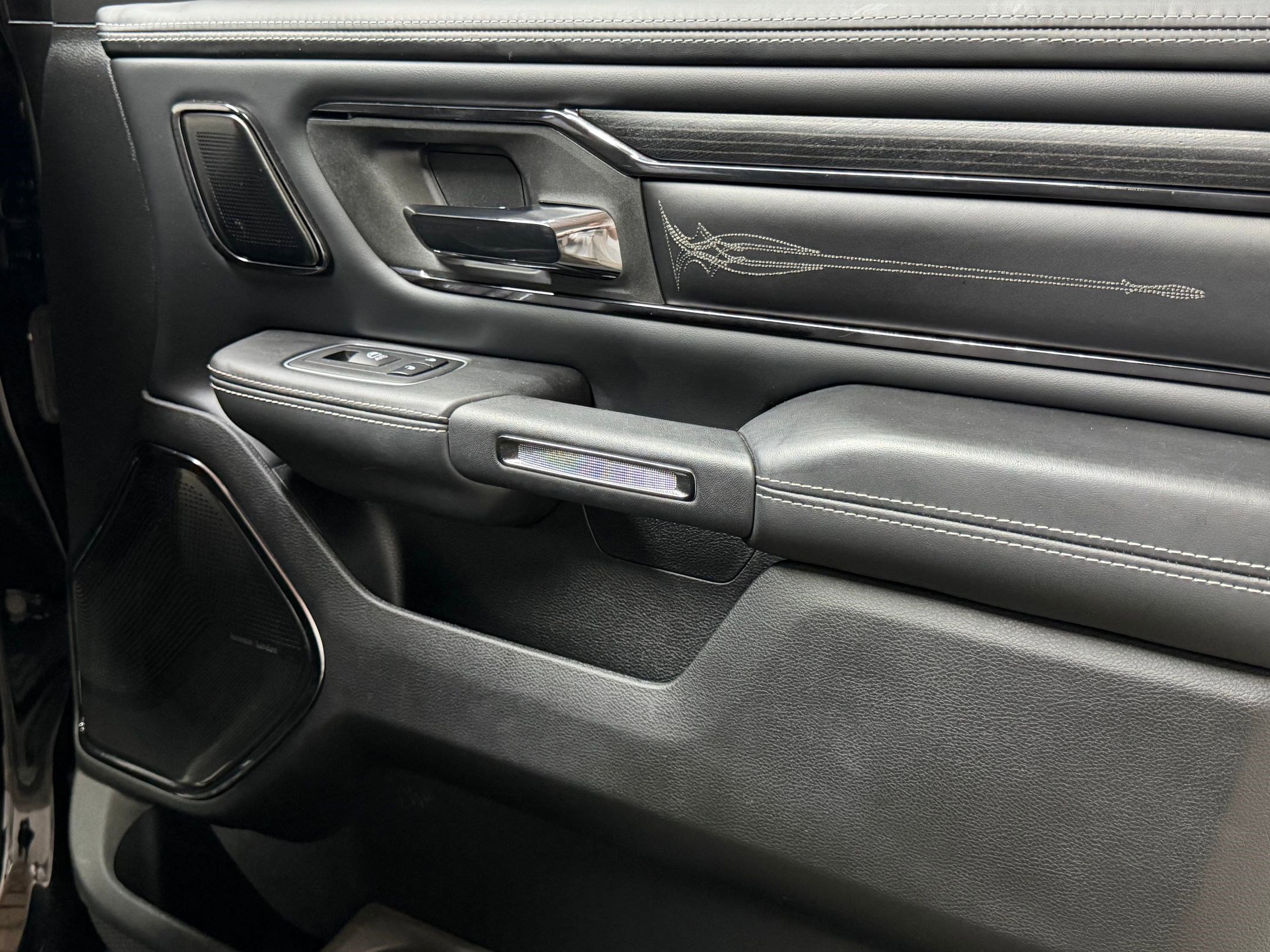 Used 2023 RAM 1500 Limited w/ Night Edition AWD/4WD image 50