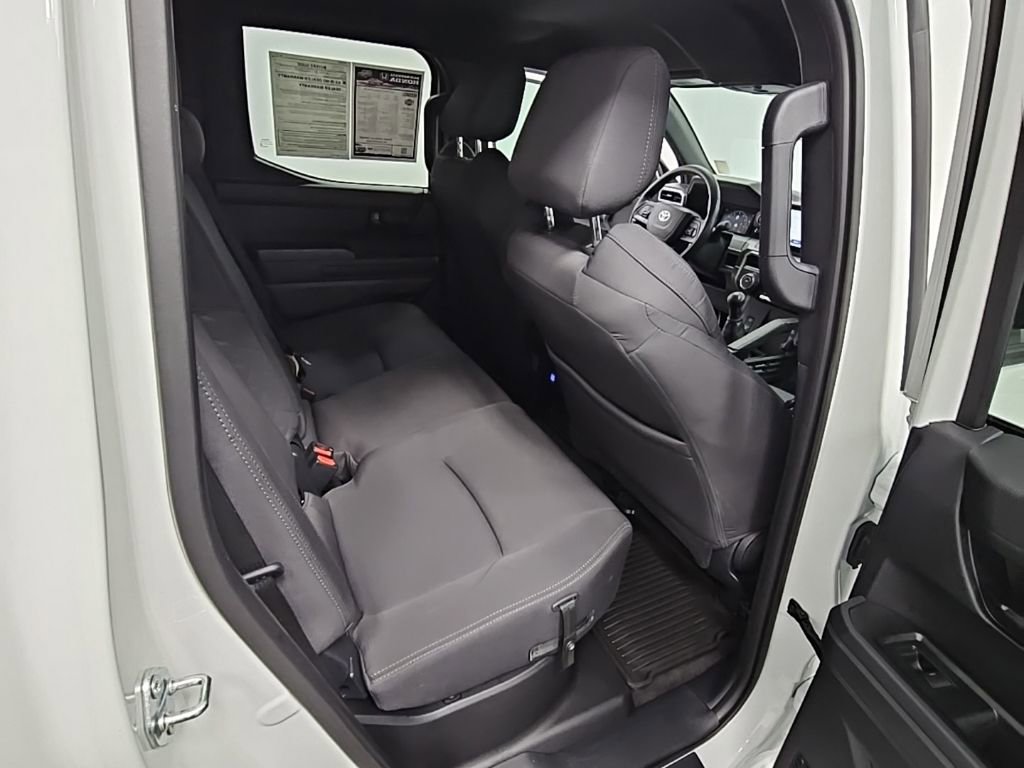 Used 2024 Toyota Tacoma SR image 34