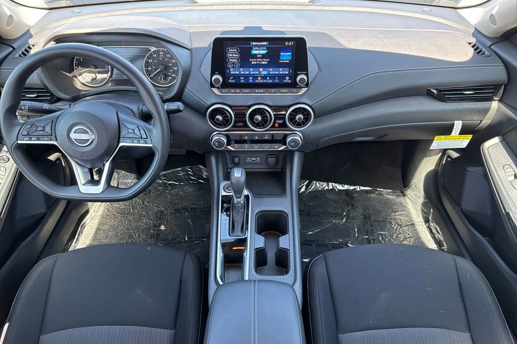 Used 2025 Nissan Sentra SV FWD image 13