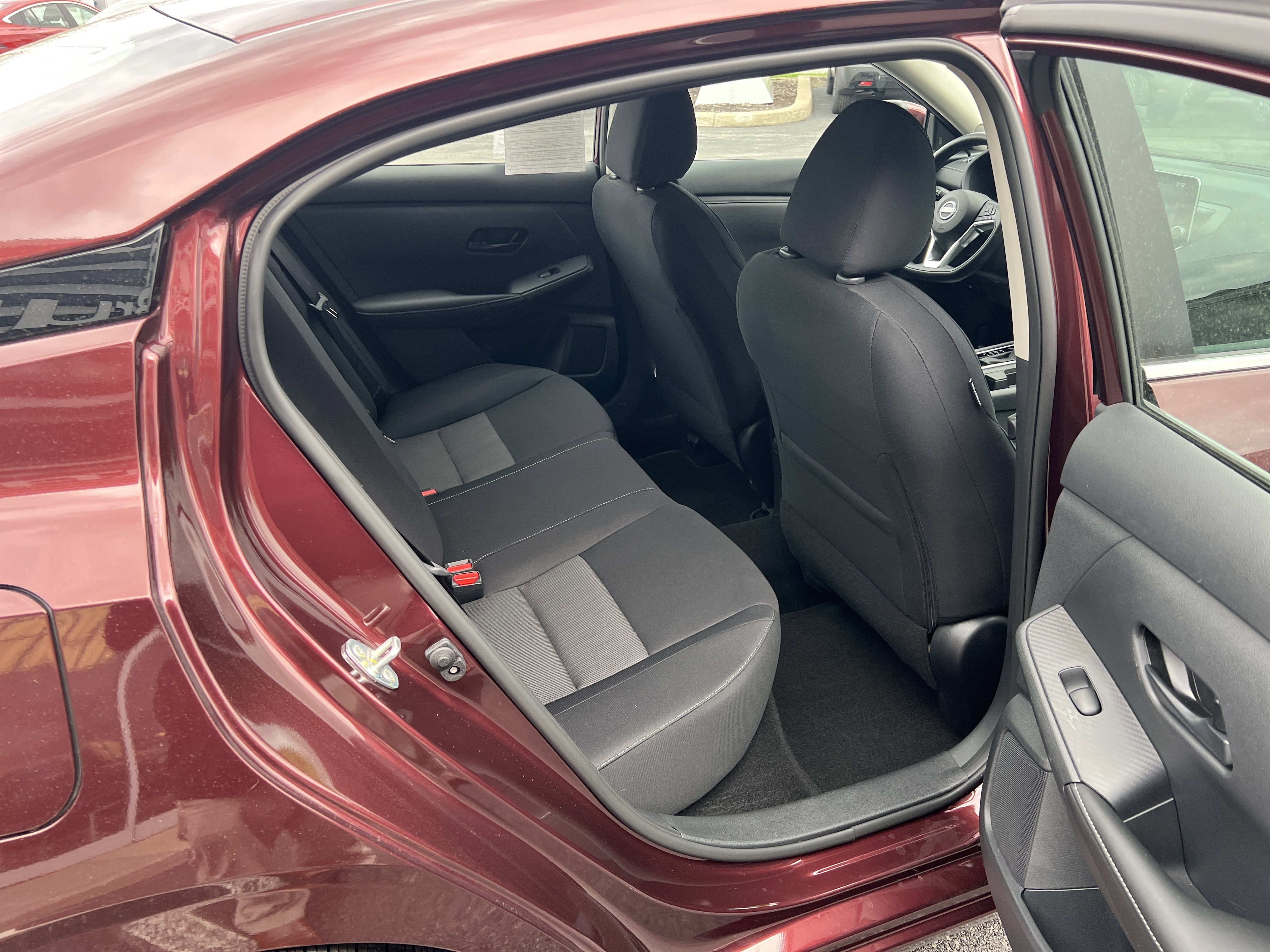 Certified 2025 Nissan Sentra SV w/ Trunk Package FWD image 10