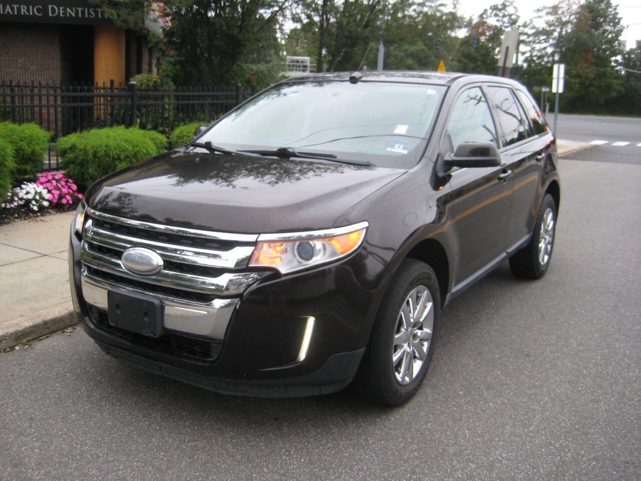 Used 2013 Ford Edge SEL AWD/4WD image 1