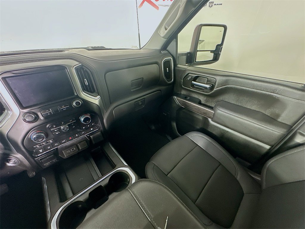 Used 2023 Chevrolet Silverado 2500 LTZ w/ LTZ Premium Package image 11