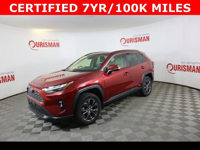 Used 2022 Toyota RAV4 XLE Premium image 5