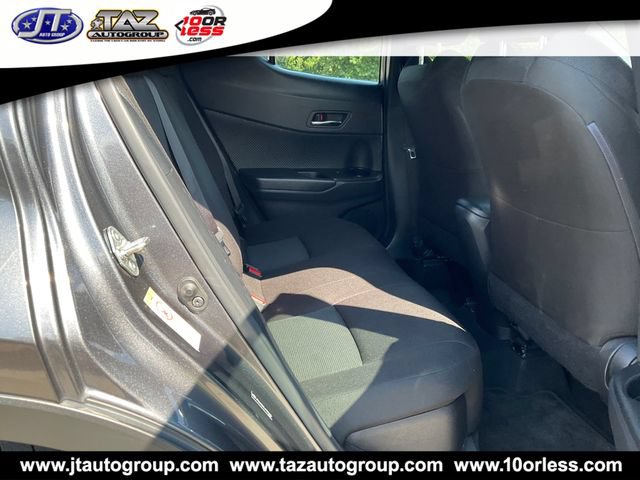 Used 2018 Toyota C-HR XLE FWD image 13