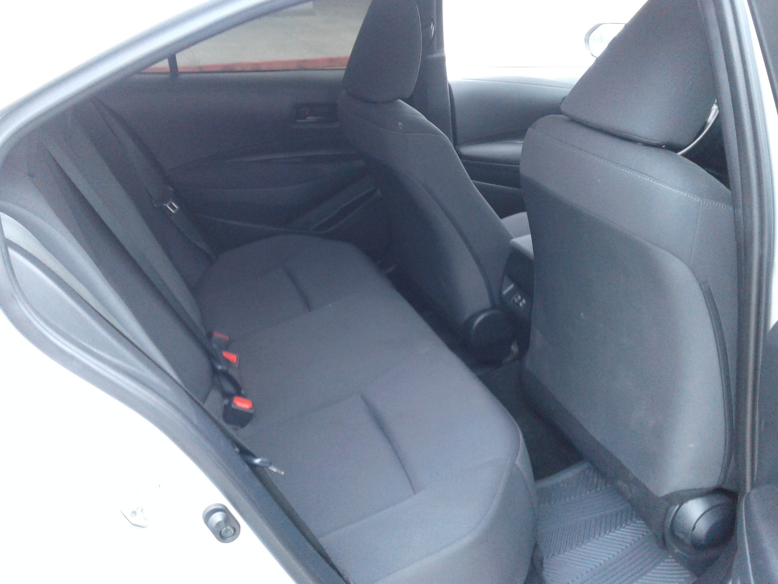 Used 2023 Toyota Corolla LE FWD image 11