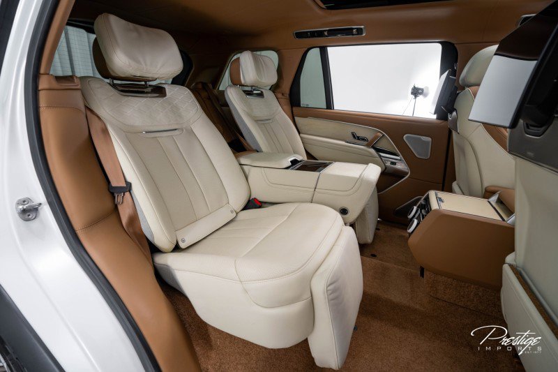 Used 2023 Land Rover Range Rover SV image 50